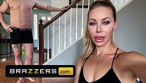Steamy Stunner (Nicole Aniston) Is Working Out And Gets Pulverized - Brazzers