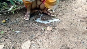 desi aunt-in-law nature urinating must see