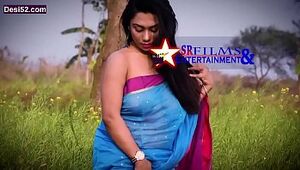 My Super hot Bengali wifey in Saree Fat Nip  visisble