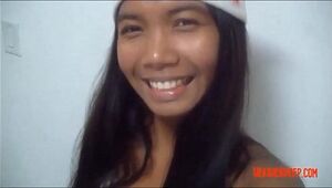 HD Christmas xmas porn blow throatpie vid from Thai teenager Heather Deep